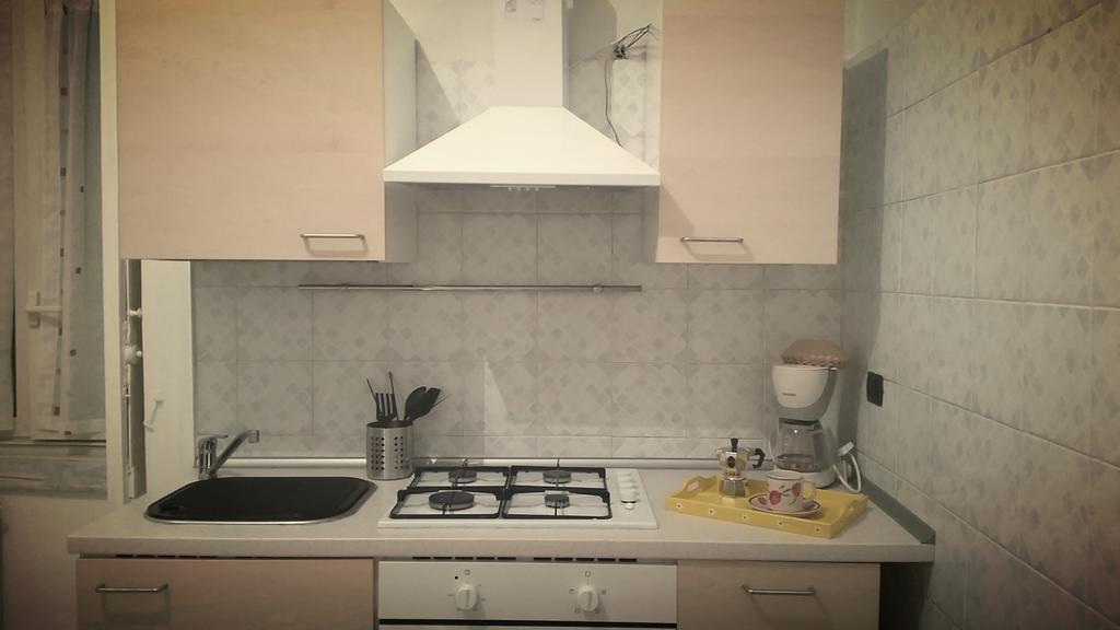 Ferienwohnung Napule Neapel Zimmer foto